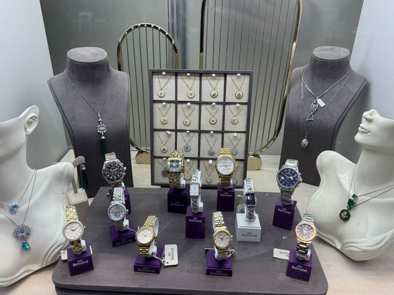 Menteşe'de 14 Şubat’ta Gümüşe İlgi: Ürünler 1.000 TL’den Başlayıp 160 Bin TL’ye Çıkıyor 4